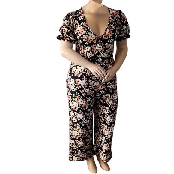 Vibe Sportswear Black Bohemian Floral Jumpsuit 1X - Picture 8 of 13